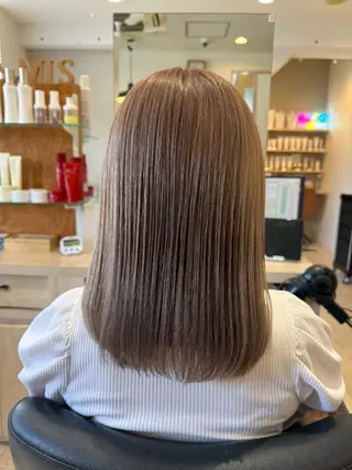 ミディアム 金子 彩心のヘアスタイル