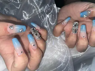 ネイル alma (アルマ)のネイルデザイン