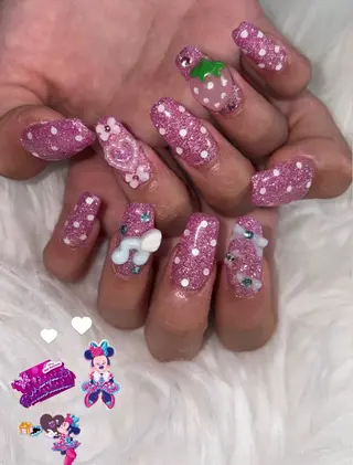 ネイル laninails所属・LANI nailsalonのネイルデザイン