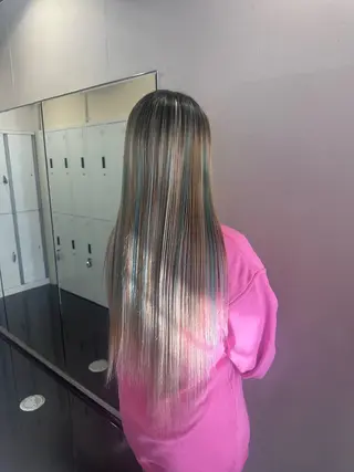 ロング カラー ブリーチカラー/ベー ジュ/Hono🦖のヘアスタイル