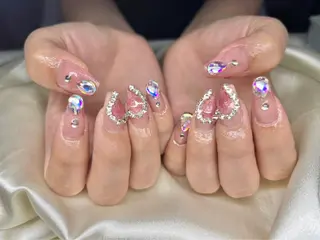 ネイル マツエク・マツパ アイブロウ Nail&eye Belire 新宿のネイルデザイン