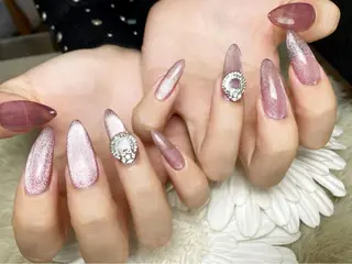 ネイル Yakko pas á pasのネイルデザイン