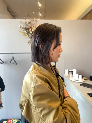 ミディアム カラー niil所属・REINA /niil/女性限定のヘアスタイル