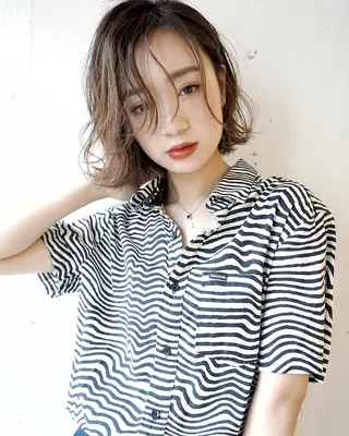 ショート カラー ヘアアレンジ WATARU🔥／ 外国人風ハイライトのヘアスタイル