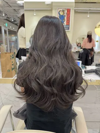 カラー ヘアアレンジ 髪質改善支持率 NO.1🫧松野力也のヘアスタイル