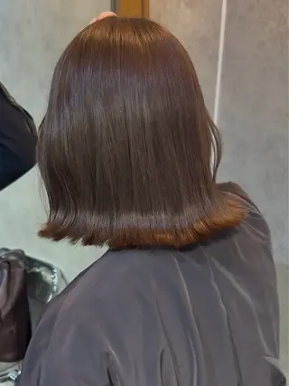 ショート 赤みオフの透明感職人 /ケア重視の美髪施術のヘアスタイル