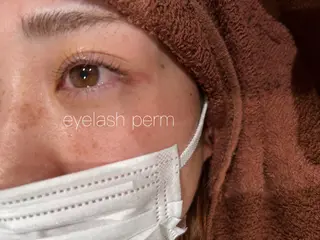 マツエク・マツパ 下四日市 翠のヘアスタイル