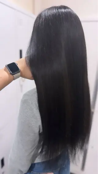 ロング カラー カーリーパーマ/ 透明ｶﾗｰ/MIKUのヘアスタイル