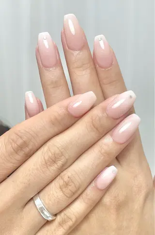 ネイル 夏 目のネイルデザイン