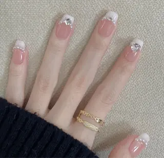 ネイル u1salon所属・ゆい ユイのネイルデザイン