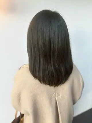 ミディアム カラー ducha所属・DUCHA Tomida naoのヘアスタイル