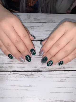 ネイル ゆず秋葉原 Vickyのネイルデザイン