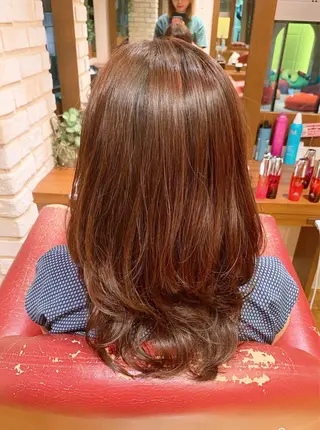 セミロング カラー SALOWIN GINZA所属・✨ツヤ髪デザイナー ✨ひかり✨のヘアスタイル