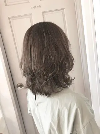 セミロング カラー 顔周り/ブリーチなし /縮毛矯正🫧伊勢のヘアスタイル