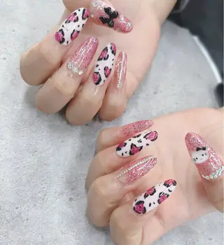 ネイル Nail Salon agré所属・agré ネイルサロン　アグレのネイルデザイン