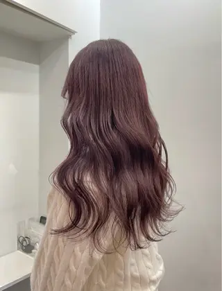 セミロング LENA/原宿/ブリ ーチなしWカラー🌼のヘアスタイル