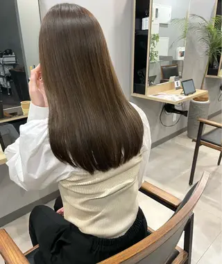 セミロング カラー 🌬️attrait 髪質改善/個室サロンのヘアスタイル