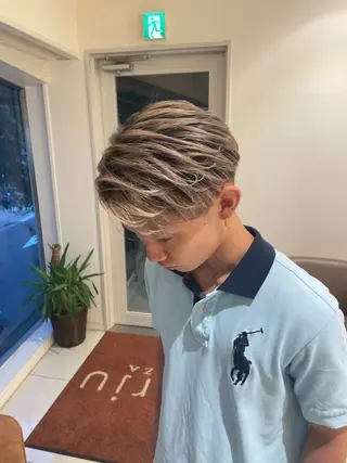 ミディアム カラー パーマ ヘアアレンジ メンズ メンズバレイヤージュ 🌫デザインカラーのヘアスタイル