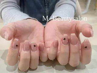 ネイル M+  Beauty Salonのネイルデザイン