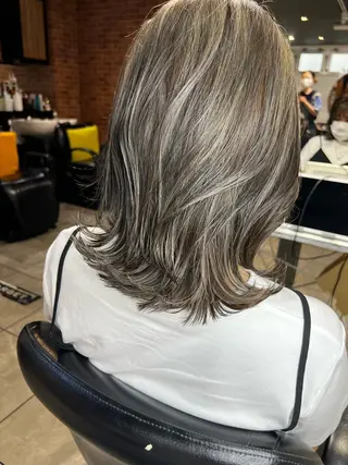 ミディアム カラー kimura yuyaのヘアスタイル