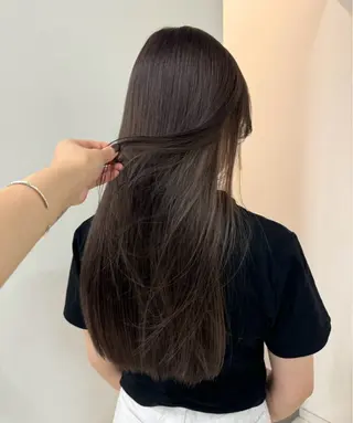 ミディアム カラー GO TODAY シェアサロン Flos店所属・耳つぼジュエリー 👂🏻🌸ayaのエステ・リラクイメージ