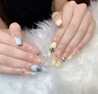 ネイル RIRI STUDIOのネイルデザイン