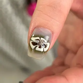 ネイル 山﨑　美優 / Manonのネイルデザイン