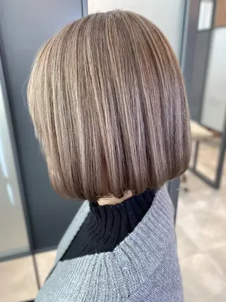 セミロング カラー SALOWIN神戸三宮East店所属・【透明感、艶髪】西村 有司のヘアスタイル