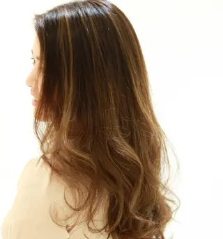 ロング 日野・八王子レイヤー ワタナベリョウマのヘアスタイル