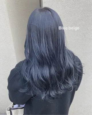 セミロング カラー tre by soi所属・渡辺 彩乃のヘアスタイル