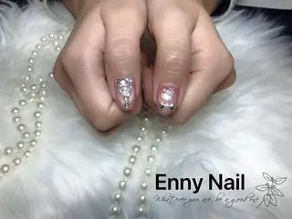 ネイル Nailsalon Ennyのネイルデザイン