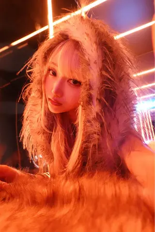 ロング REDEALSHIBUYA所属・はるゆき/モテ髪 ハイレイヤー/艶髪のヘアスタイル