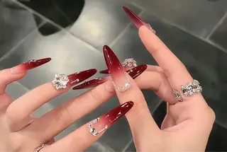 ネイル D-BEAUTY Nailsalonのネイルデザイン