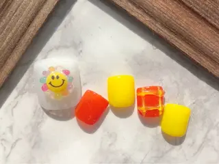 ネイル three Nail&Eyeのネイルデザイン