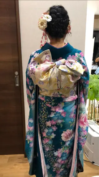 ミディアム ヘアアレンジ Kanani所属・田中 佐枝子のヘアスタイル