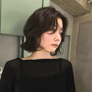 ショート 髪質改善”艶"カラー 🤍Hono🇰🇷のヘアスタイル