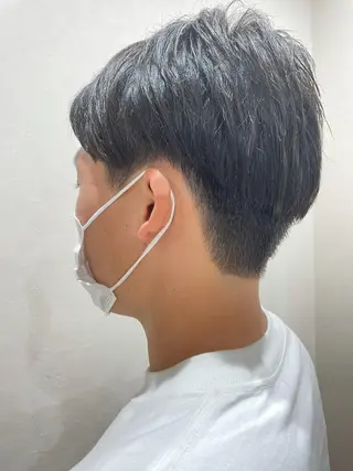 ショート メンズ 佐治 梨乃のヘアスタイル