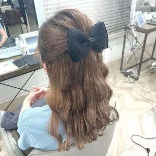 ミディアム ヘアアレンジ 💖透明感カラー💖 坂本万由子のヘアスタイル