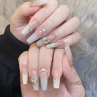 ネイル Dark honey スカルプ専門原宿店のネイルデザイン