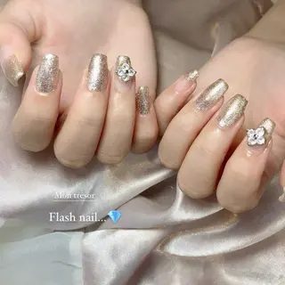 ネイル Mon trésor所属・Montrésor 名古屋ネイルサロンのネイルデザイン