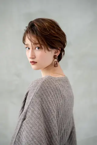 ショート カラー 🉐レイヤー/塩見 弘樹🉐渋谷のヘアスタイル