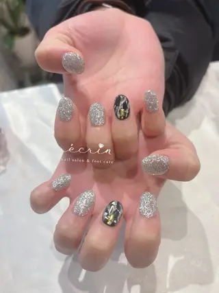 ネイル ecrin エクラン Haruka🌼のネイルデザイン