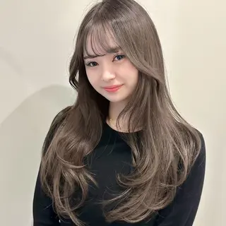 セミロング 🌹ハッシュカット、 レイヤー韓国ヘア🌹のヘアスタイル