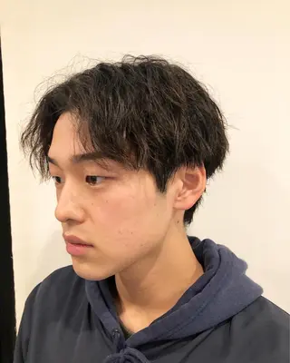 パーマ ヘアアレンジ メンズ ainico+所属・メンズ特化✂️栗原 侑也のヘアスタイル