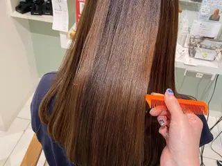 ミディアム 長井 麻帆のヘアスタイル