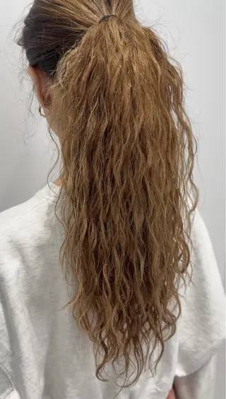 パーマ 韓国×海外レイヤー/ ISSEIのヘアスタイル