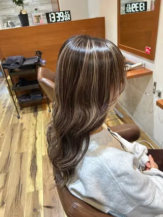 ロング カラー 🎀たな 🧸のヘアスタイル
