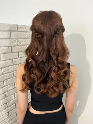 ロング ヘアアレンジ Dityca tia所属・さくら/ ヘアセット 無料モデル募集のヘアスタイル