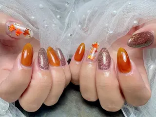 ネイル マジックミラー所属・マジック ミラーのネイルデザイン