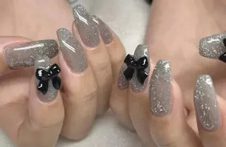 ネイル Hanni ANA.CHUOのネイルデザイン